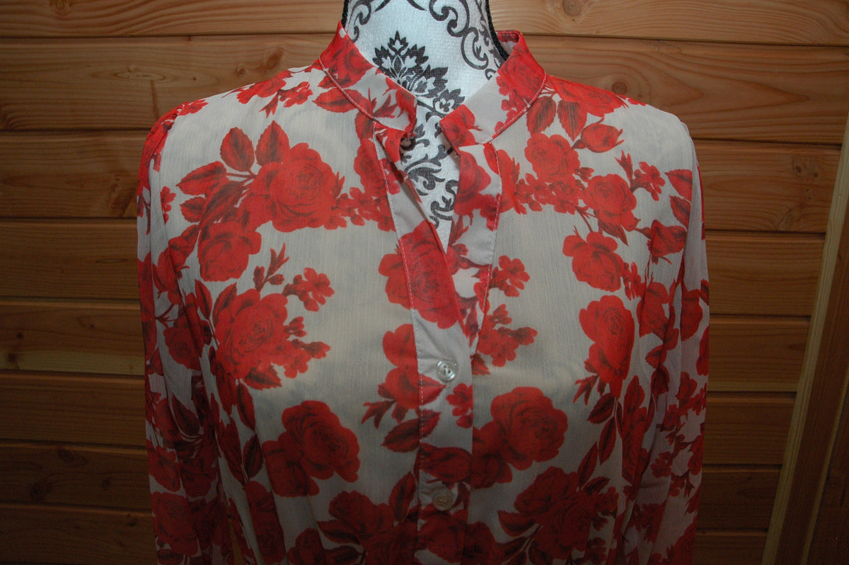 Robe à volants fleuris