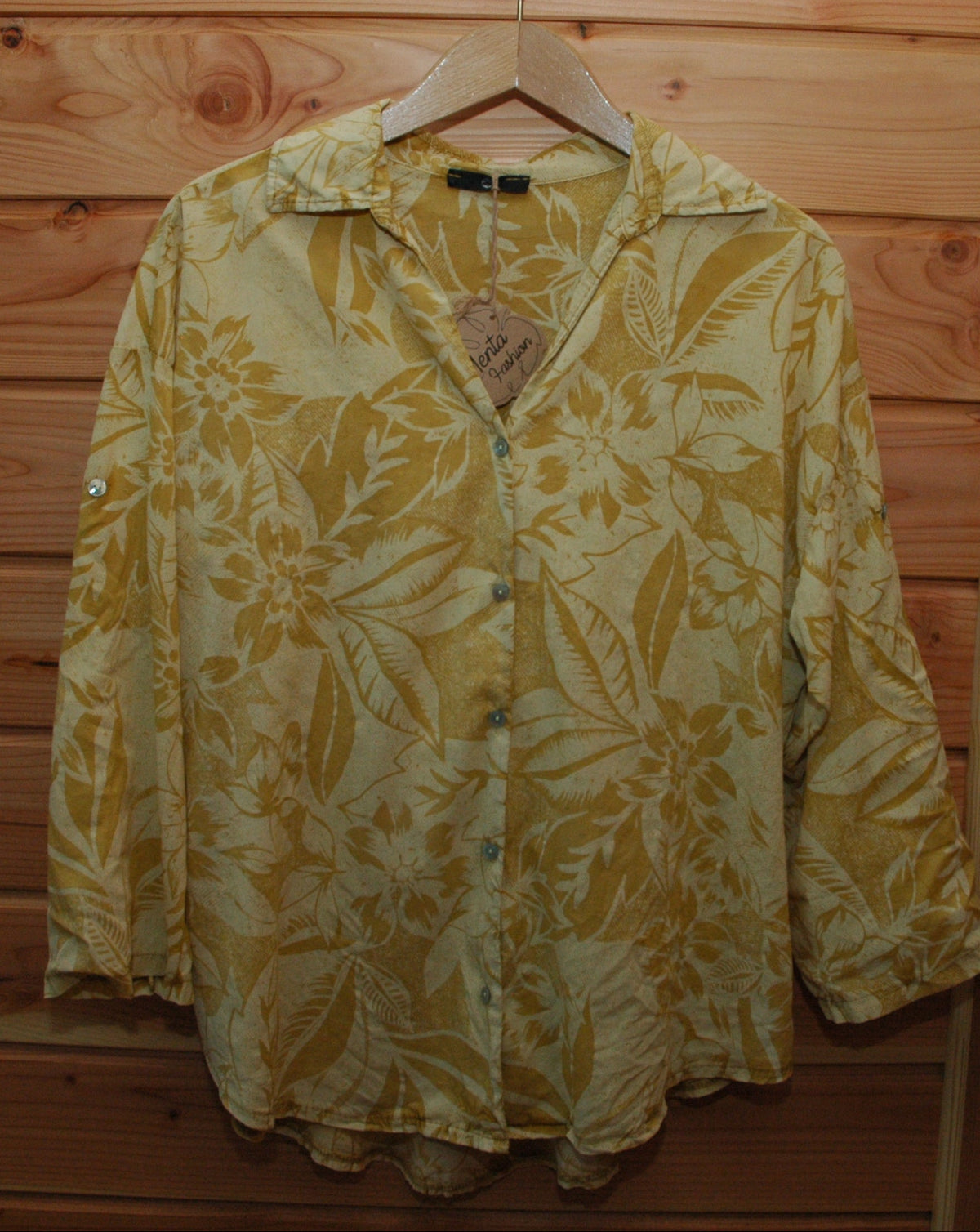 Chemise imprimée fleurs jaunes